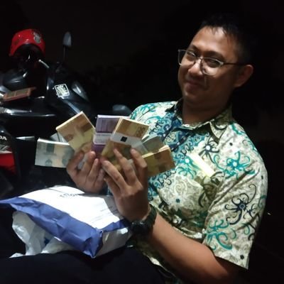 gephtiqs's profile picture. 