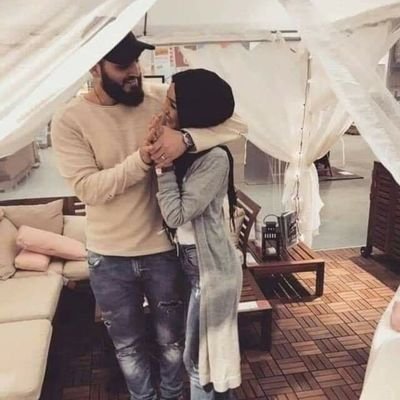 v8q79t1pNO12mhB's profile picture. 