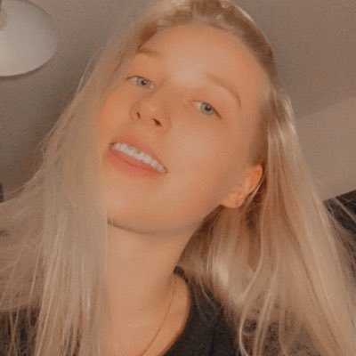 EloisaRubyBruce's profile picture. 