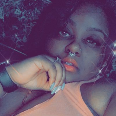 Chill little gal from the west side of the mile.. #DetroitGal