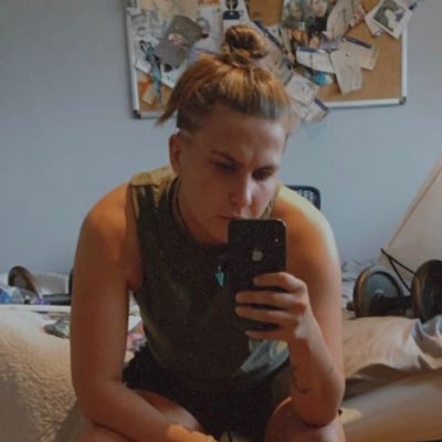 phoeberalph4's profile picture. 23