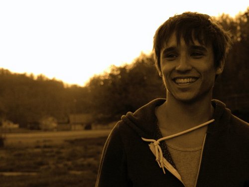 glenndeuel's profile picture. 