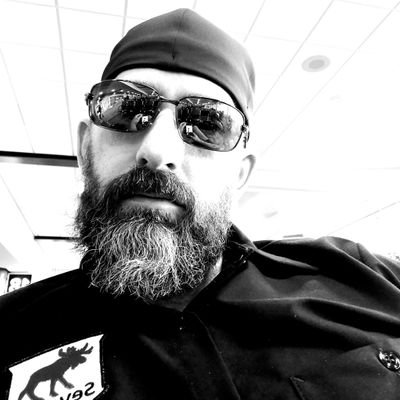 Chef_J_Oliver's profile picture. Back on