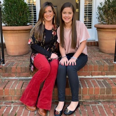 linsyarbrough's profile picture. Brave believer of God’s grace. Mommy to one little. Georgia 🏈 lover. Spontaneity fuels my soul!