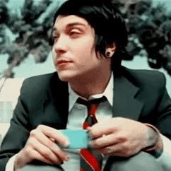 _cubicles__'s profile picture. this is an anti frank iero stan account
