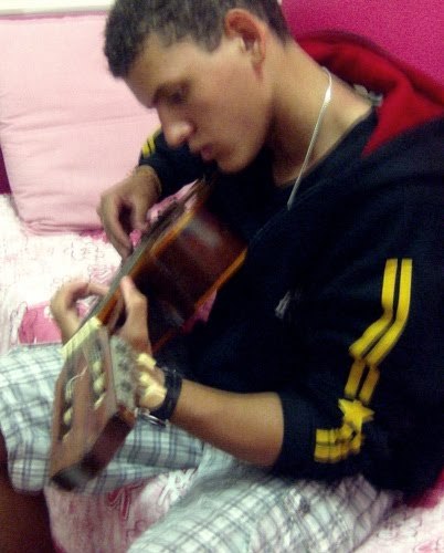 renato_negoo's profile picture. 