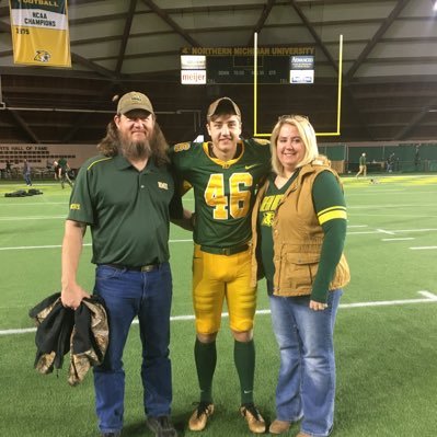 Husband, father, conservative, 3x marathon, triathlete, Yooper, fan of biathlon, F1, Space Exploration, HP Rocketry, Packers, Redwings, NMU Wildcats, and GOD!!