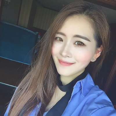 Zoey11017681's profile picture. Ich suche Amazon DE reviewer