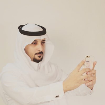 - - - - - - -( لايوجد غيآب أعظم من غِياب الأب) ، ، ، ، ، ، ، ، ممرض في مدينة الأمير سلطان الطبيّه العسكريه / مصمّم مزآجي ( مفضّلتي ذآتي )