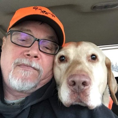 AroniaMiki's profile picture. 