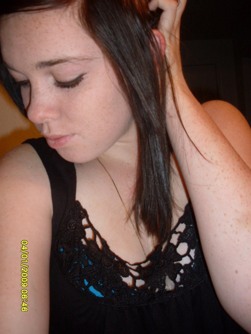 JessyEatsPoo's profile picture. 