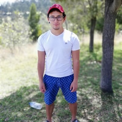 KEVINRIVERA29's profile picture. 