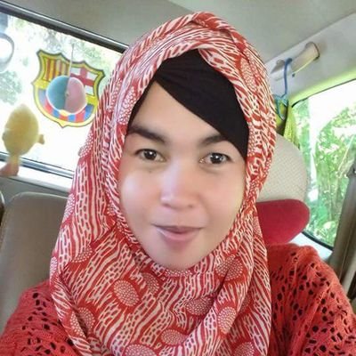 SelviEvhy3's profile picture. 