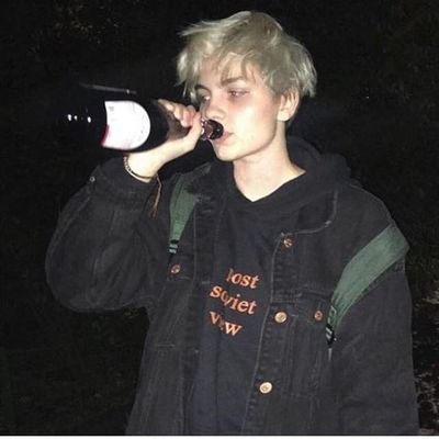 l30sS2's profile picture. 