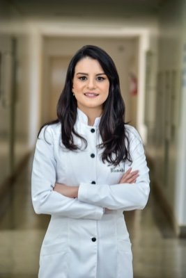biomédica 🔬 | mestra em ciências da saúde 🦠 | doutoranda em bioinformática 👩🏻💻 | voleifã 🏐 | @ufg_oficial @univmiami alumna