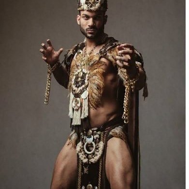 ZXFWq7osSsog1q8's profile picture. 