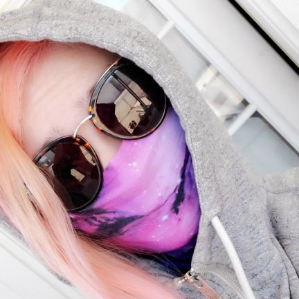 Lizzdav123's profile picture. 