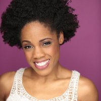 Zuri Washington (@witafringeontop) 's Twitter Profile