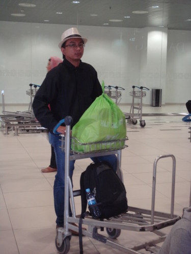 isfaridzal's profile picture. 