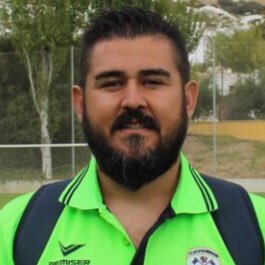 Técnico futbol nivel II. Ex-Castro del Rio, Ex-Priego, Ex-Menciano y Ex-Baenense seniors.FACTA NON VERBA