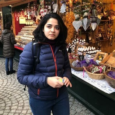 JananeeGang's profile picture. 