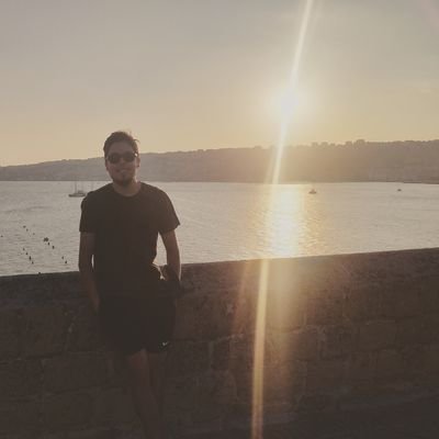 flagoscl's profile picture. Seguridad informatica