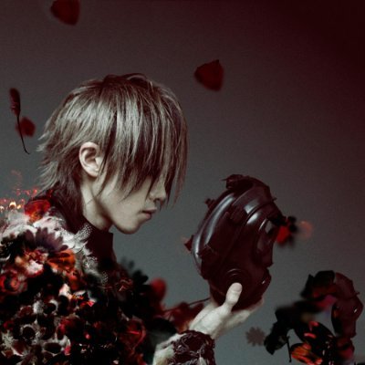 台湾在住の台湾人、成人済み。yukki大好き。 同人小説を書く。L'Arc、LUNA SEA、Kagrra,。 ロリータ、ゴシック、パンク・ファッション。 Jeremy Renner、RDJ、Tom Hiddleston。 審神者。光忠推し。みつくりみつ、鶴獅子、清安。/天安門事件,台湾独立