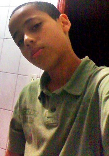 Guilhermmee_'s profile picture. Viciado em rock ♪♫