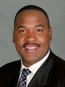Dedicated to Bulls TV analyst Stacey King. We'll share our fave Stacey quotes & other tidbits. Hear something classic? Use hashtag #staceyking & we'll re-tweet!