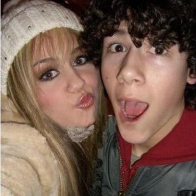 7things2lovebug's profile picture. Jonas Brothers - Miley Cyrus - Taylor Swift