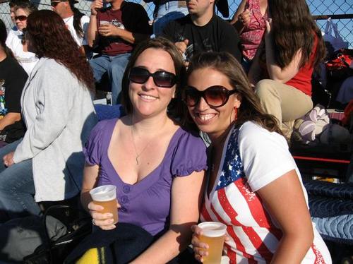 deskgirl12's profile picture. 