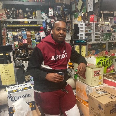 RMike918's profile picture. self-employed owner and founder of Oliver Cleaning Service.... servicing homes businesses commercial property and more..