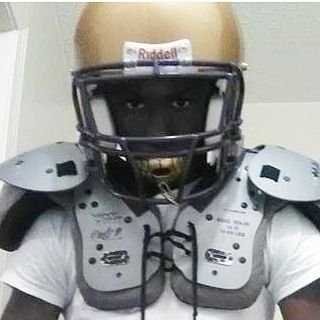 Official Page Of Tyriek Blair
WideReceiver @........ 
 5'8 140Ibs