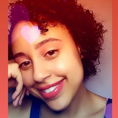 CurlsNBakes Profile Picture