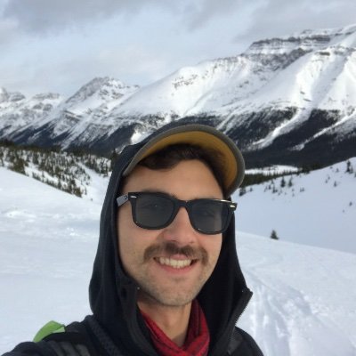 JoshVani's profile picture. y = eˣ