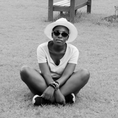 whosthere23's profile picture. 🥀🌻