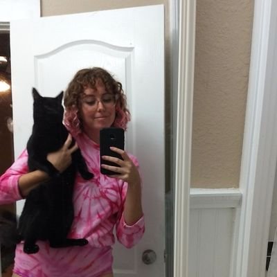 amandatwiddy's profile picture. she/her

call me!