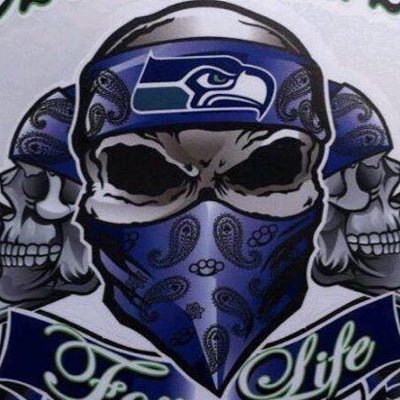 seadub82's profile picture. 