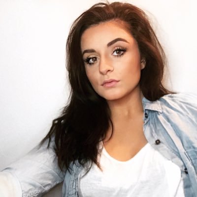 jessioaks's profile picture. BLUE LINE GIRLFRIEND 🇮🇹 #italia ♡ [https://t.co/hj6hXlVNhp]