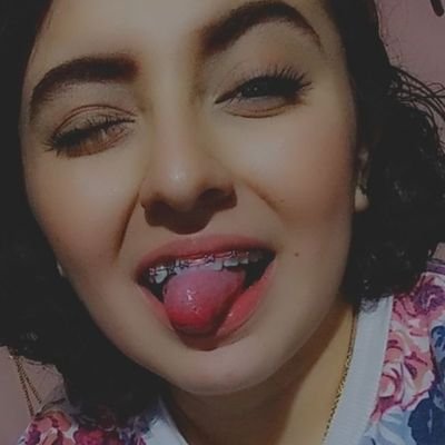 Rebeama23's profile picture. Hola ❤🤘🐾