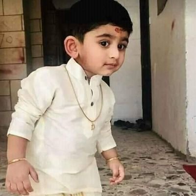 Anuthalapathy's profile picture. பாசம் காட்டி ஏமாத்துனதில்லை ☺