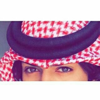 ‏لطالما أدركتُ أني لا أهذي بفمي، بل بقلمي، وأنني أمام الحرف قد أبدو منكسراً، ولكنني في خارجي هامةٌ من الصبر،...
