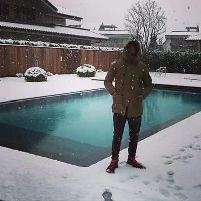 Othmane23548280's profile picture. Othmane el