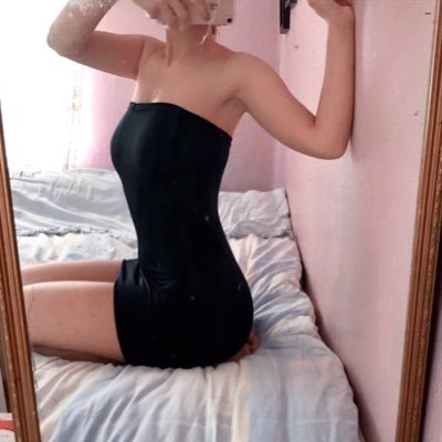 nilemburada's profile picture. çaktırmıyoruz, sessiz oluyoruz.🌋