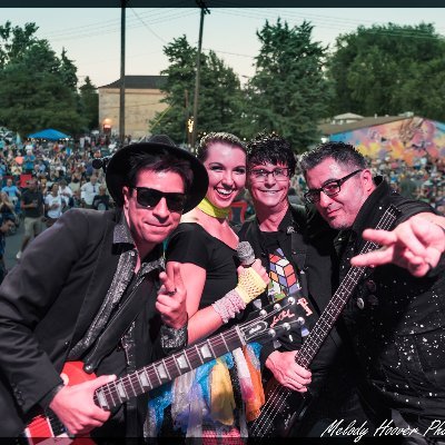 CraveNew's profile picture. 