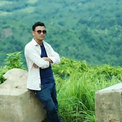 mdnacir1's profile picture. স্বার্থপর এই পৃথিবীতে জীবন যোদ্ধের মাঝ পথে এসে ঝরে পড়া একটি মনের কিছু ভাব............