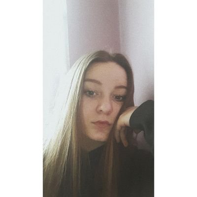 karolinaaa_04's profile picture. ₪ ø lll ·o.