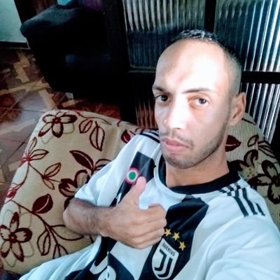 MaxwellBarross's profile picture. @Max112987