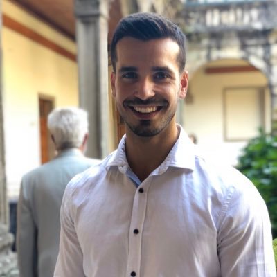 tomasposeb's profile picture. 