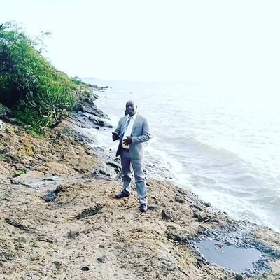 bobasembo's profile picture. Independent